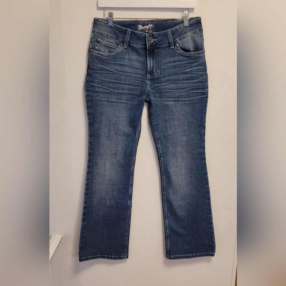 Stylish Blue Boot Cut Women's Jeans - Picture 4 of 10